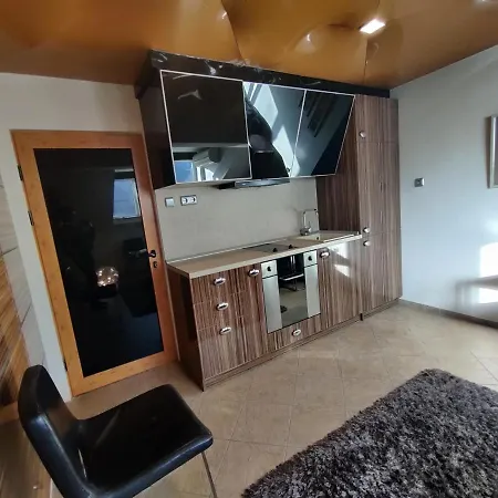 Cozy In Centre - Family Apartment *